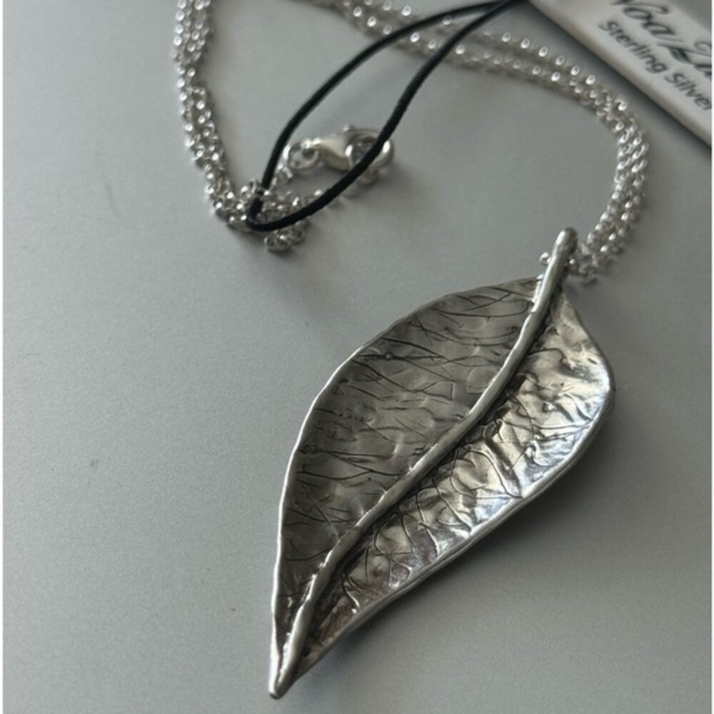 Noa Zuman Sterling Silver 925 leave long necklace 14.5" long